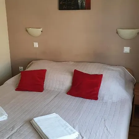 Goscinne Jantar Guest house Lukecin