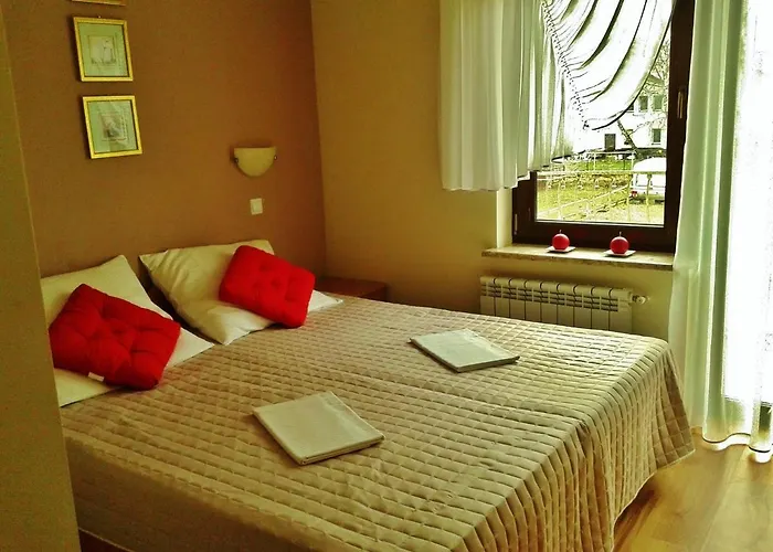 Goscinne Jantar Łukęcin