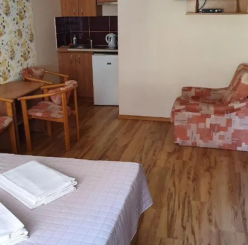 بيت ضيافة Goscinne Jantar